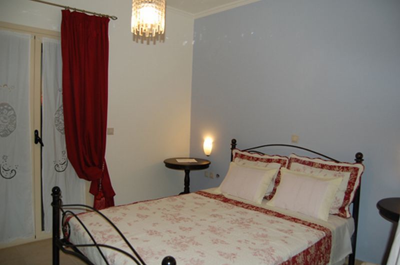 Hotel Nostimon Emar Vlachata Екстериор снимка